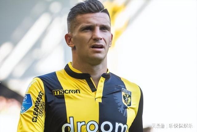 国安防线的 国安防线的