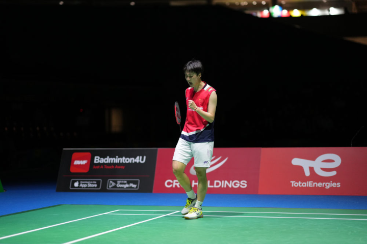 力与传球视 力与传球视