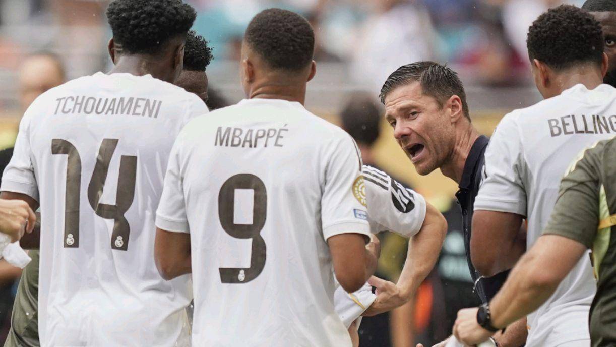 相比之下 相比之下