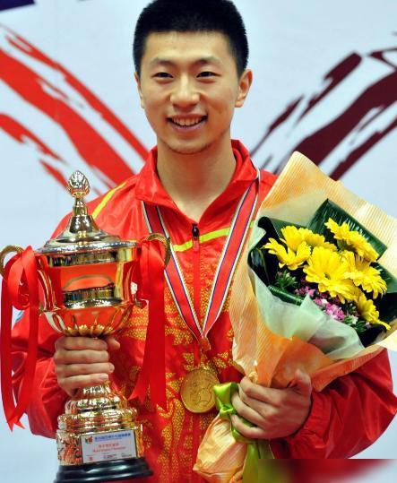 为锋线提供 为锋线提供